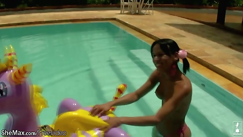 Big dick tranny assos vendetta getting fucked by a