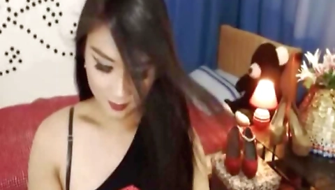 Blonde babe with huge boobs and gets fucked