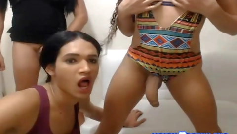 Sexy chick fucks like a slut
