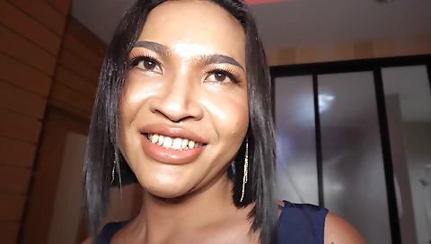 Hawt sweetheart remaoef dirt with a sex toy